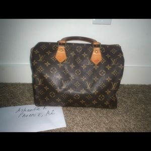SOLD Authentic Louis Vuitton Speedy 30